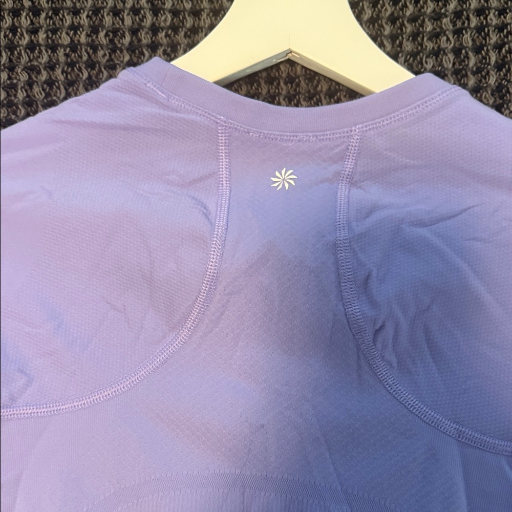 Lavender Women's Top - Picture 3 of 3